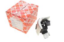 Кронштейн крепления глушителя (сзади) Renault Megane II/Scenic II 1.4-2.0 02- Кронштейн крепления глушителя (сзади) Renault Megane II/Scenic II 1.4-2.0 02-