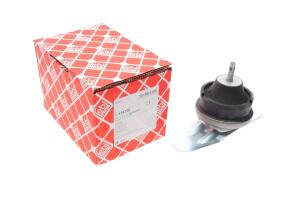 Подушка двигуна (R) Citroen C5 III/ Fiat Scudo/ Peugeot 508 1.6D 07-