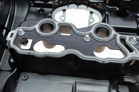 Крышка клапанов BMW 3 (F30/F80)/5 (G30/F90)/7 (G11/G12) 15- B58