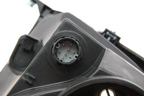 Фара (L) Citroen Nemo/Fiat Fiorino/Peugeot Bipper 08- Фара (L) Citroen Nemo/Fiat Fiorino/Peugeot Bipper 08-