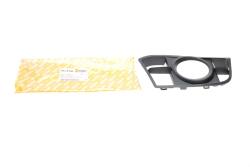 Вставка бампера (под противотуманку) BMW 5 (F10/F11) 09-17 (M-Technic) (R)