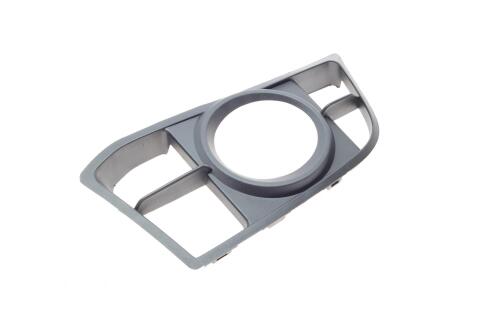 Вставка бампера (під протитуманку) BMW 5 (F10/F11) 09-17 (M-Technic) (R)