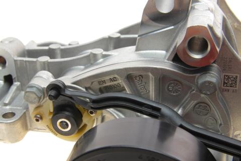 Помпа води BMW 3 (G20)/5 (G30) 16- (B57)