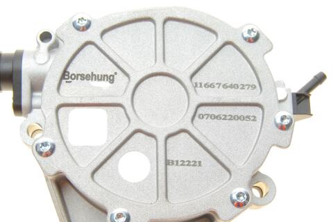 Насос вакуумный BMW 1(E81-88)/3(E46-93)/X3(E83)/Z4(E85) 1.8/2.0 00-15 (N46) Насос вакуумный BMW 1(E81-88)/3(E46-93)/X3(E83)/Z4(E85) 1.8/2.0 00-15 (N46)