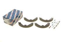 Комплект тормозных колодок MB E-class (E212)/B-class (W245) 09- (180x25) Комплект тормозных колодок MB E-class (E212)/B-class (W245) 09- (180x25)