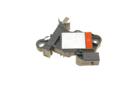 Реле генератора (14V) Volvo C30/C70/S40/S60/Ford Mondeo/Kuga 1.8-2.5 07-15 Реле генератора (14V) Volvo C30/C70/S40/S60/Ford Mondeo/Kuga 1.8-2.5 07-15
