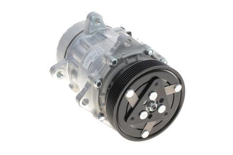 Компресор кондиціонера VW Caddy 95-15/T5 03-15/Golf 97-08