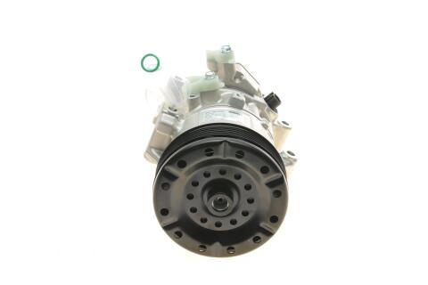 Компрессор кондиционера Toyota Avensis 1.6/1.8 03-08