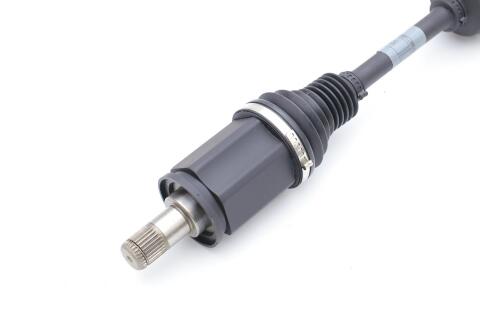 Піввісь (передня) (L) BMW 5 (F10/F11)/6 (F06/F12/F13) 10-18 (37z/27z/560mm) (-ABS) Піввісь (передня) (L) BMW 5 (F10/F11)/6 (F06/F12/F13) 10-18 (37z/27z/560mm) (-ABS)
