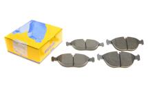 Колодки гальмівні (передні) Audi A8/BMW 7 (E38) -01/VW Golf IV/Passat 01-05