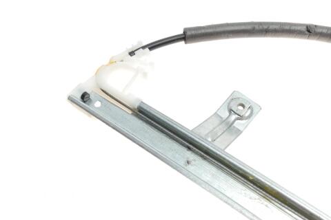 Склопідіймач (передній) VW Touran 03-15 (R) (електро) (без моторчика)