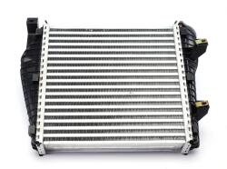 Радиатор интеркулера Audi Q7/VW Touareg 3.0/4.1 03-(L)
