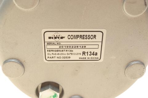 Компресор кондиціонера Chrysler Voyager 2.5/2.8CRD 00-08