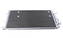 Радіатор кондиціонера Audi A4/Q5 1.8TFSI-3.0TDI 07- Радіатор кондиціонера Audi A4/Q5 1.8TFSI-3.0TDI 07-