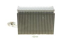 Радіатор кондиціонера Audi A4/VW Passat 1.6-2.8 94-05