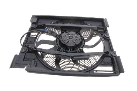 Вентилятор радиатора (электрический) BMW 5 (E39) 2.0i-4.0i/2.5TD 95-04 (с диффузором)