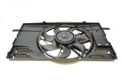 Вентилятор радиатора Volvo C30/C70/S40/V50 2.4/2.5 04-12 (с диффузором) Вентилятор радиатора Volvo C30/C70/S40/V50 2.4/2.5 04-12 (с диффузором)