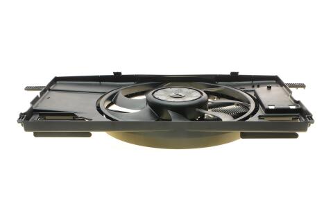 Вентилятор радиатора Volvo C30/C70/S40/V50 2.4/2.5 04-12 (с диффузором)