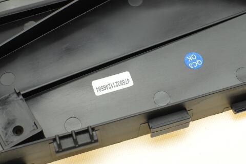 Вентилятор радіатора Ford Mondeo 2.0/2.2TDCi 07-15 (з дифузором) Вентилятор радіатора Ford Mondeo 2.0/2.2TDCi 07-15 (з дифузором)