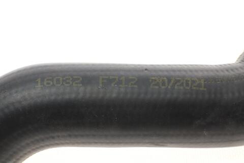 Патрубок радиатора (нижний) Iveco Daily V/VI 2.3/3.0D 11-