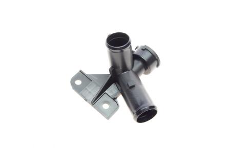 Фланець системи охолодження Toyota Yaris 00-05