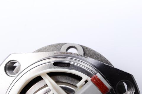 Подшипник ступицы (передней) Opel Astra 04-10