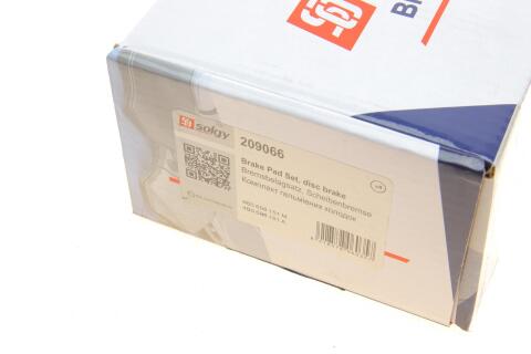 Колодки тормозные (передние) Audi A4/A6/VW Passat 95- (с датчиком)