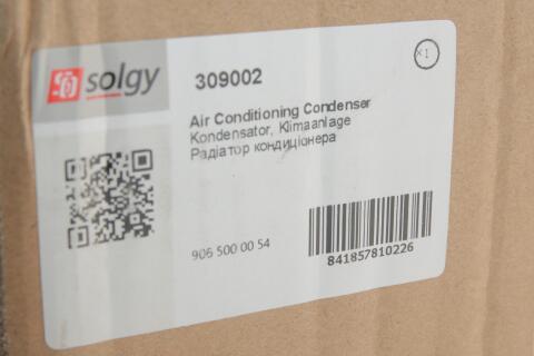 Радіатор кондиціонера MB Sprinter 906 06-