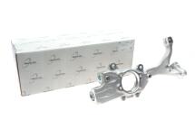 Кулак поворотний (цапфа) Audi A6 2.4-4.2 04-11 (R) (передня)