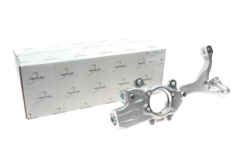 Кулак поворотний (цапфа) Audi A6 2.4-4.2 04-11 (R) (передня)