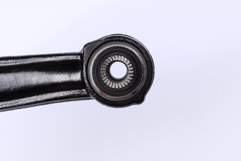 Рычаг подвески (передний/снизу) (R) BMW X5 (E70)3.0-5.0i 06-13 Рычаг подвески (передний/снизу) (R) BMW X5 (E70)3.0-5.0i 06-13