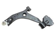 Важіль підвіски (передній/знизу) (L) Ford Focus III/C-Max II 10-(з кульовою)