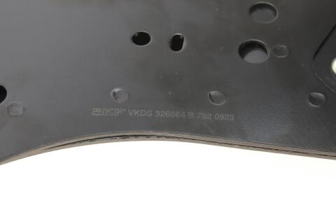 Важіль підвіски (передній/знизу) (R) Renault Trafic II/Opel Vivaro 01- Важіль підвіски (передній/знизу) (R) Renault Trafic II/Opel Vivaro 01-