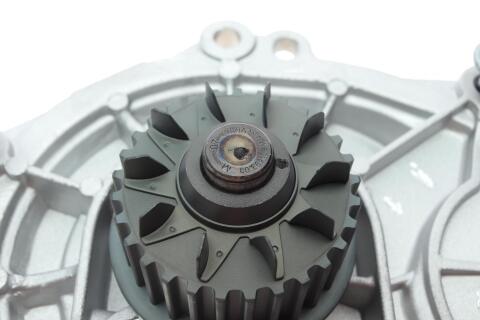 Насос води Audi A1/A3/A4/A5/A6/A7/Q3/Q5/Q7/Skoda Octavia/SuperB/VW Golf/Passat 1.8/2.0 09- (OE VAG)