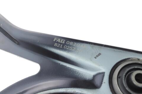 Рычаг подвески (передний/снизу) (R) Ford Mondeo 93-00