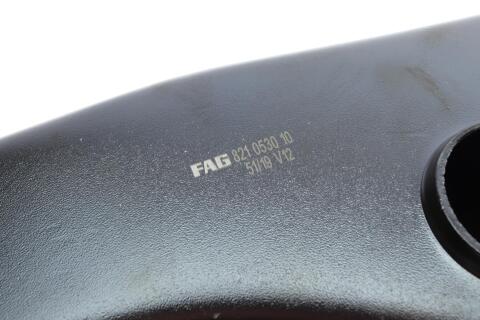 Важіль підвіски (передній/знизу) (L) Mitsubishi Carisma/Volvo S40/V40 95-06