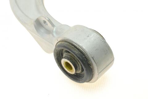 Рычаг подвески (передний/сверху) (L) BMW X5 (E70/F15/F85)/X6 (E71/E72/F16/F86) 07- M57/N55/N57/N62 Рычаг подвески (передний/сверху) (L) BMW X5 (E70/F15/F85)/X6 (E71/E72/F16/F86) 07- M57/N55/N57/N62