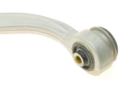 Рычаг подвески (передний/сверху) (L) BMW X5 (E70/F15/F85)/X6 (E71/E72/F16/F86) 07- M57/N55/N57/N62 Рычаг подвески (передний/сверху) (L) BMW X5 (E70/F15/F85)/X6 (E71/E72/F16/F86) 07- M57/N55/N57/N62