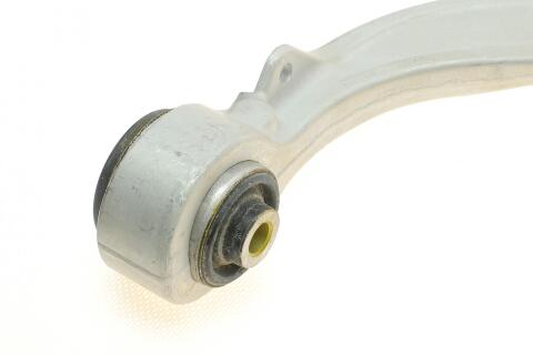 Рычаг подвески (передний/сверху) (L) BMW X5 (E70/F15/F85)/X6 (E71/E72/F16/F86) 07- M57/N55/N57/N62 Рычаг подвески (передний/сверху) (L) BMW X5 (E70/F15/F85)/X6 (E71/E72/F16/F86) 07- M57/N55/N57/N62