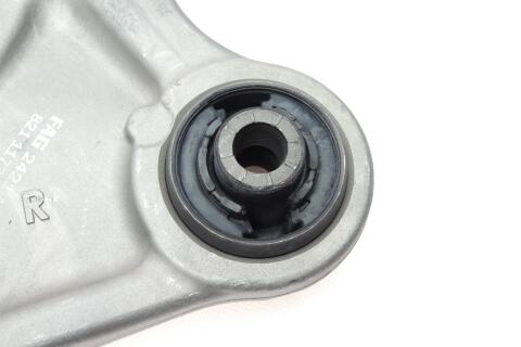 Рычаг подвески (передний) (R) Ford Mondeo V 1.0-2.0 TDCi 14-