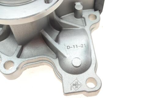 Насос воды Mazda 323/626 1.8-2.0 -02