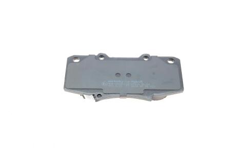 Колодки гальмівні (передні) Toyota Hilux 2.5-4.0 d-4d 04- Колодки гальмівні (передні) Toyota Hilux 2.5-4.0 d-4d 04-