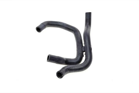 Патрубок системи охолодження Audi A3/Skoda Octavia/VW Golf IV 1.6/2.0 96-13
