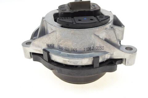 Подушка двигуна (L) BMW 3 (F30/F80)/X3 (F25)/X4 (F26) 10-18