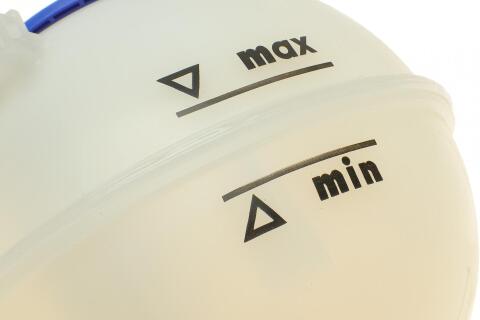 Бачок розширювальний VW Caddy II/Passat/Polo 81-04 Бачок розширювальний VW Caddy II/Passat/Polo 81-04