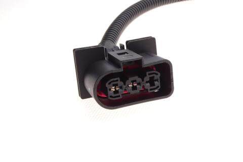 Вентилятор радіатора (електричний) VW Golf 97-06/Seat Leon 1.4/1.6 99-06/Skoda Octavia 1.6 96-04