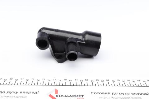 Фланець системи охолодження Citroen Berlingo/Peugeot Partner 1.9D 96-15 Фланець системи охолодження Citroen Berlingo/Peugeot Partner 1.9D 96-15