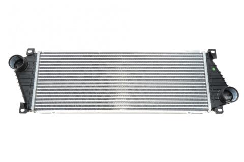 Радіатор інтеркулера MB Sprinter TDI/CDI 96-06 Радіатор інтеркулера MB Sprinter TDI/CDI 96-06