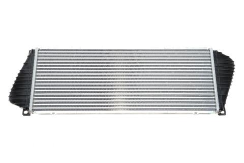Радіатор інтеркулера MB Sprinter TDI/CDI 96-06 Радіатор інтеркулера MB Sprinter TDI/CDI 96-06