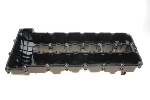 Крышка клапанов BMW 3 (E90)/5 (E60/F10) 03-16 N53 Крышка клапанов BMW 3 (E90)/5 (E60/F10) 03-16 N53
